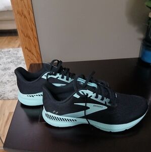 Brooks Women's Black and Blue Running Shoes